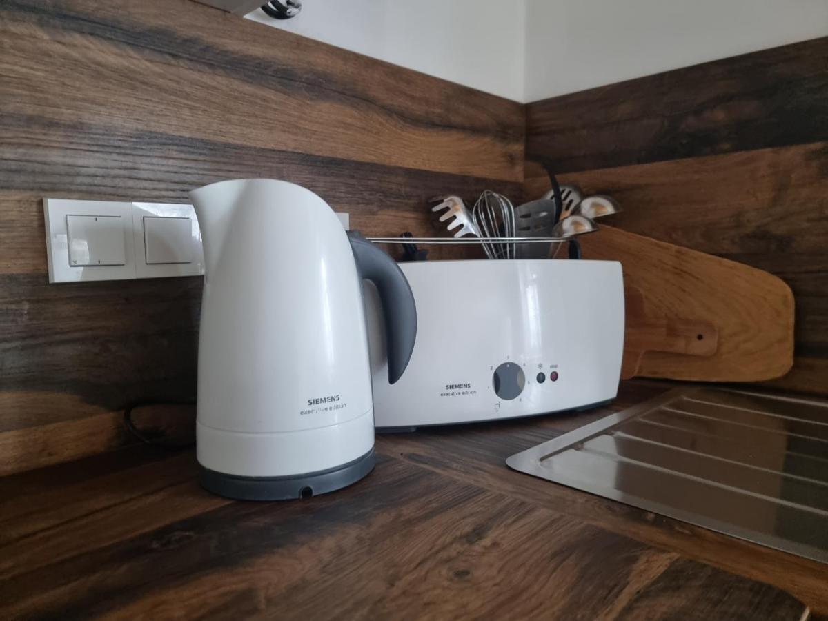 Luxusni Apartman S Krbem - Kunraticke Svycarsko Kunratice  Luaran gambar
