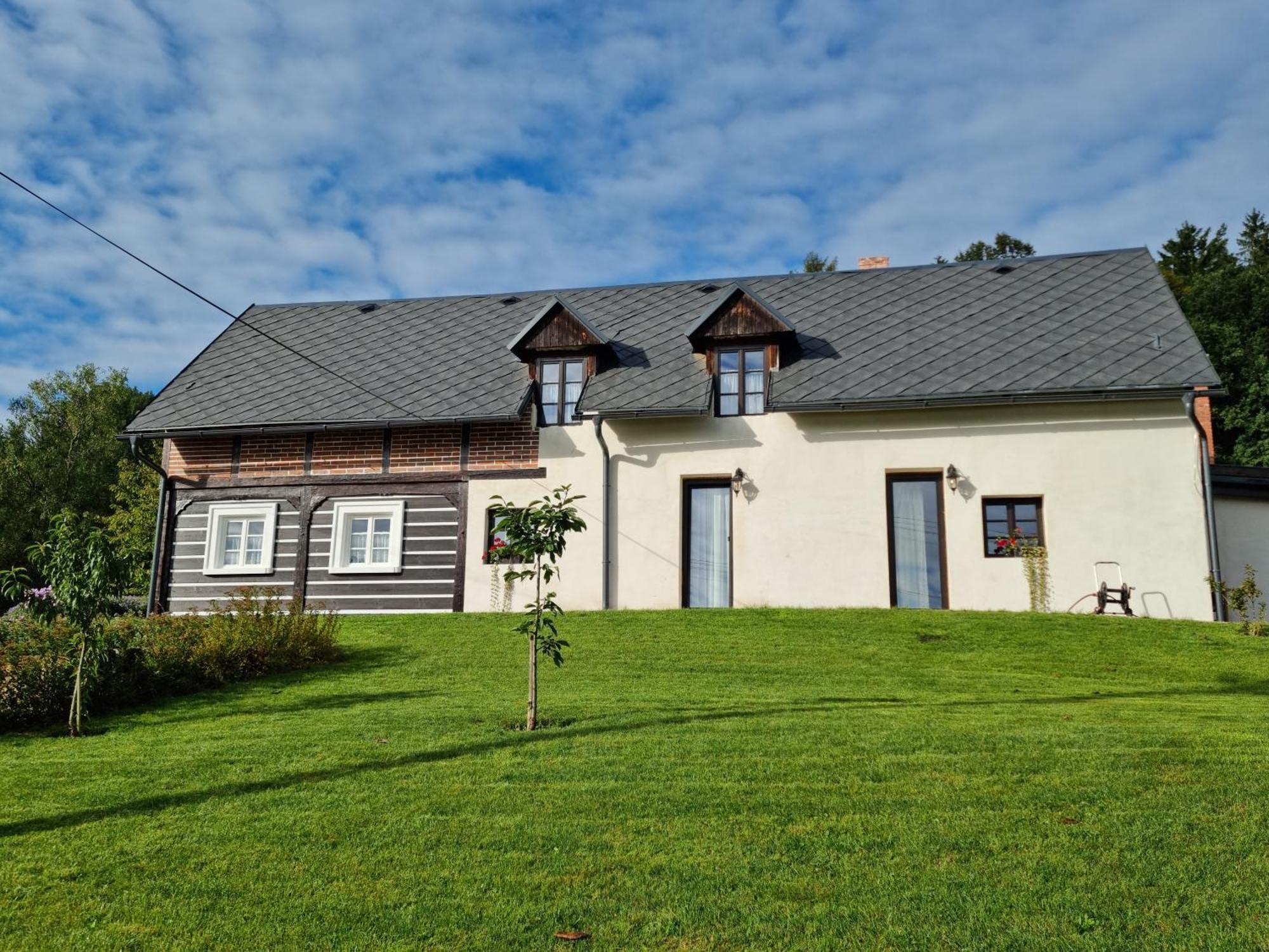 Luxusni Apartman S Krbem - Kunraticke Svycarsko Kunratice  Luaran gambar